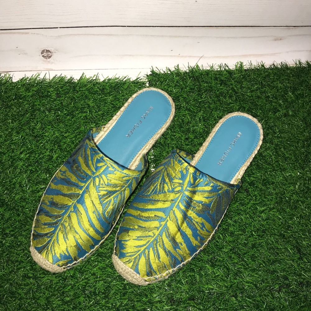 Marc Fisher Gift espadrille slide multi
